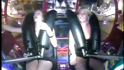 Strappato una studentessa. video anziane pelose