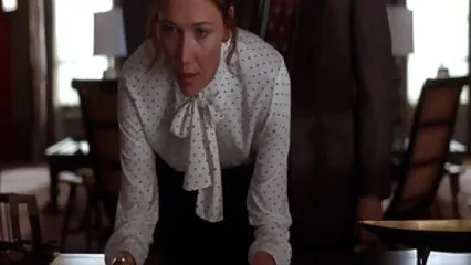 Ivana Fakalot video pornoanziani sega sulla terrazza.