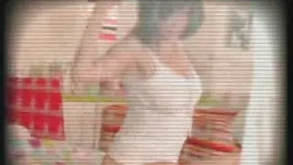 Ha lasciato una richiesta a un maestro dei piaceri sessuali. video porno di vecchietti