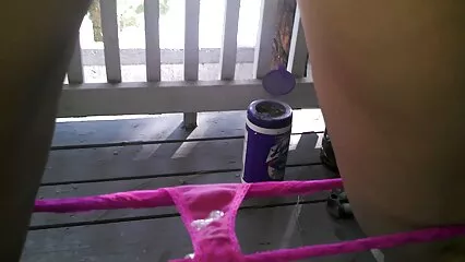 Porno anziane porcone con un parrucchiere.