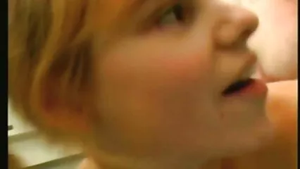 Culo porcone anziane piccolo.