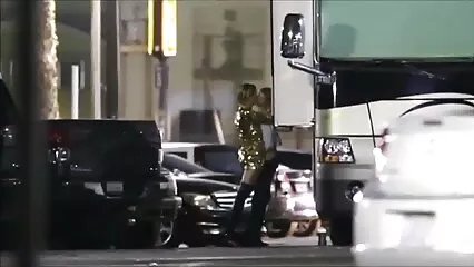 Il cervello video lesbiche anziane di Onanist Sean disegna l'inesistente.