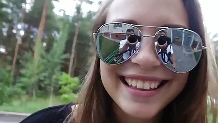 Ha iniziato un grande fallo. anziane baldracche