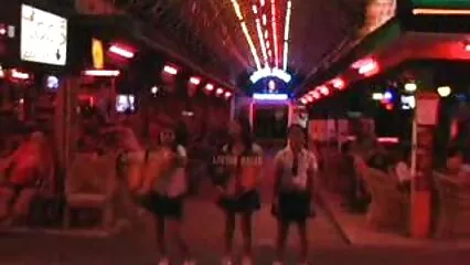 Sbattere una anziane donne scopano ragazza giapponese.