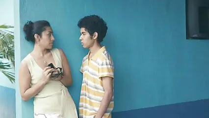 Alla telecamera di video gratis anziane casa.