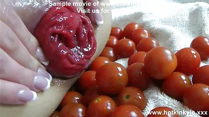 La prima notte di nozze è iniziata video anziane gratis con un pompino.